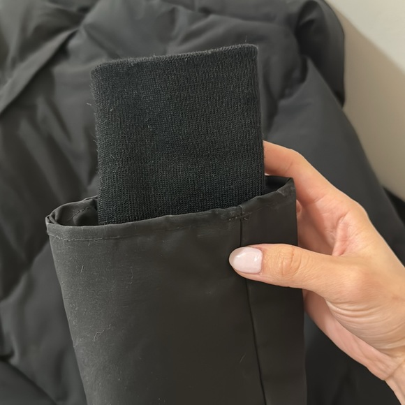 Canada Goose Mystique Parka - Picture 8 of 9